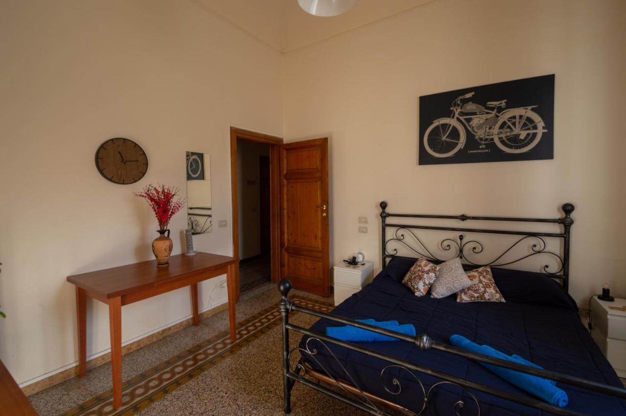 Bonanno Street Tower Free Parking Hotel Pisa Bagian luar foto