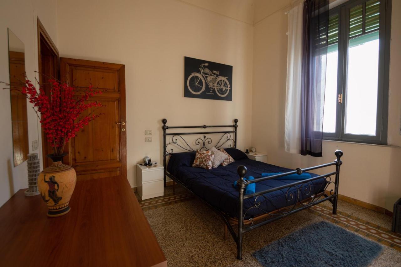 Bonanno Street Tower Free Parking Hotel Pisa Bagian luar foto